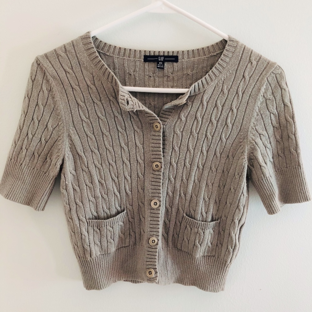Grey, Shortsleeved Cardigan